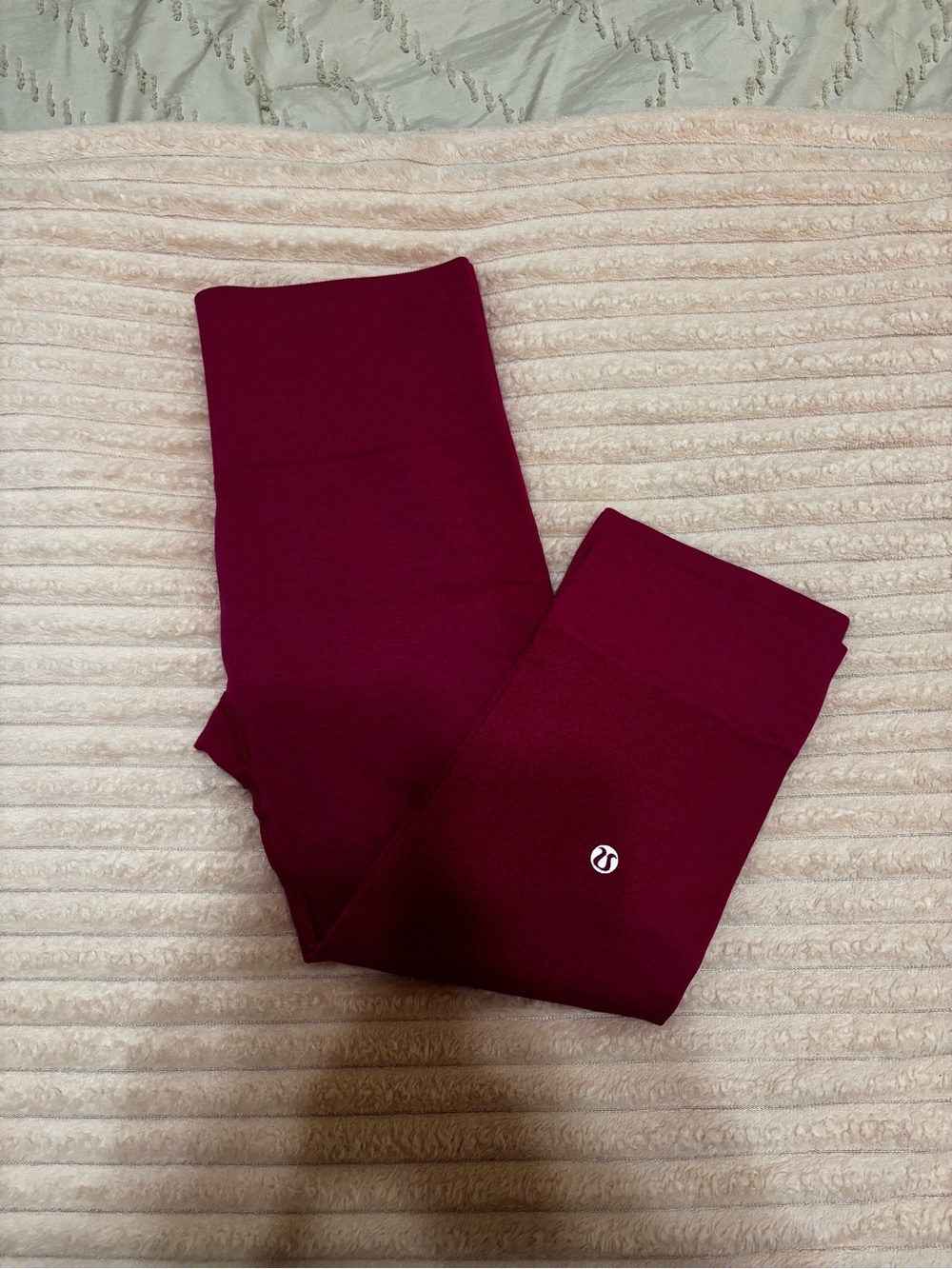 lululemon athletica capri leggings
